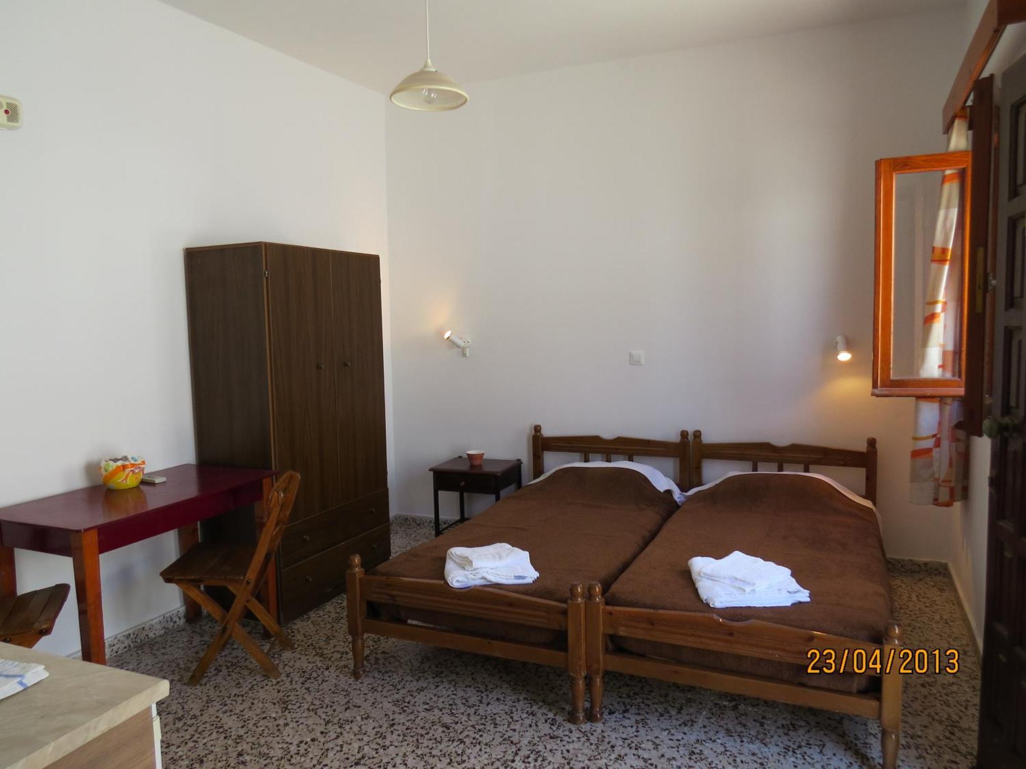 Sarris Studios & Apartments Линдос Номер фото